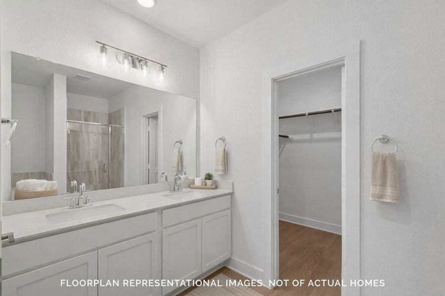 Furnished interior view inside a new home in Miller's Pond, Rosenberg (Image 13).