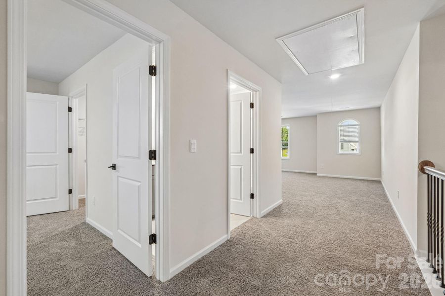 Spacious, unfurnished interior of a new home in Sylvan Creek, Denver (Image 42). Spacious, unfurnished interior of a new home in Sylvan Creek, Denver (Image 42).