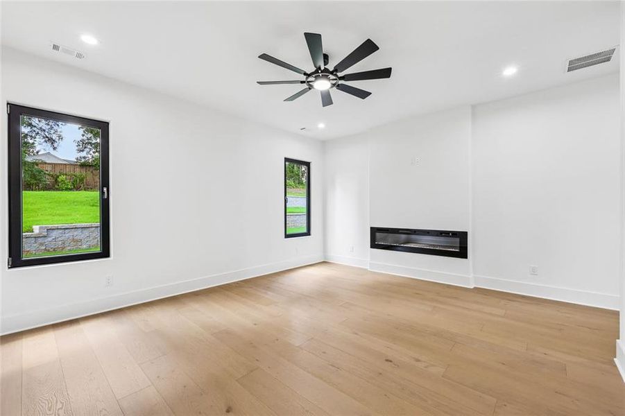 Spacious, unfurnished interior of a new home in , Auburn (Image 65). Spacious, unfurnished interior of a new home in , Auburn (Image 65).