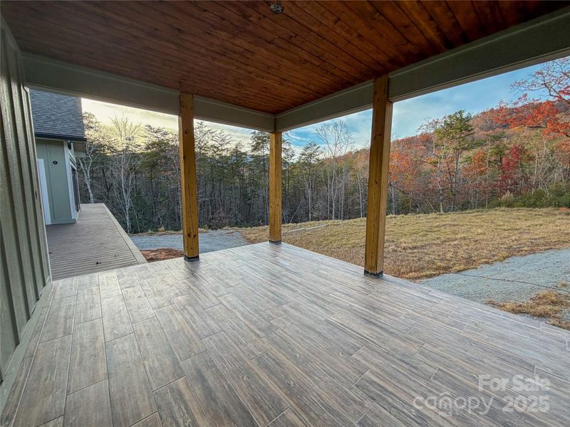 Exterior details and patio area of a home in , Lake Lure (Image 11).