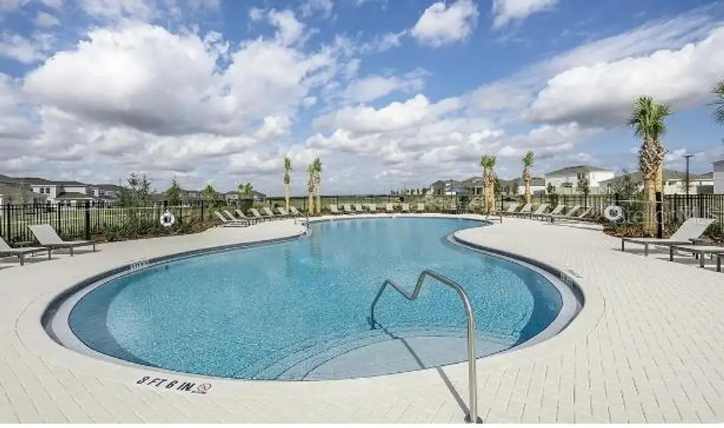 Community amenities in Waterstone, Groveland (Image 26).