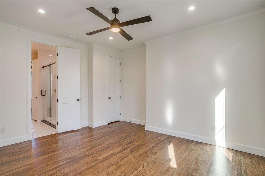 Spacious, unfurnished interior of a new home in , Grapevine (Image 27).