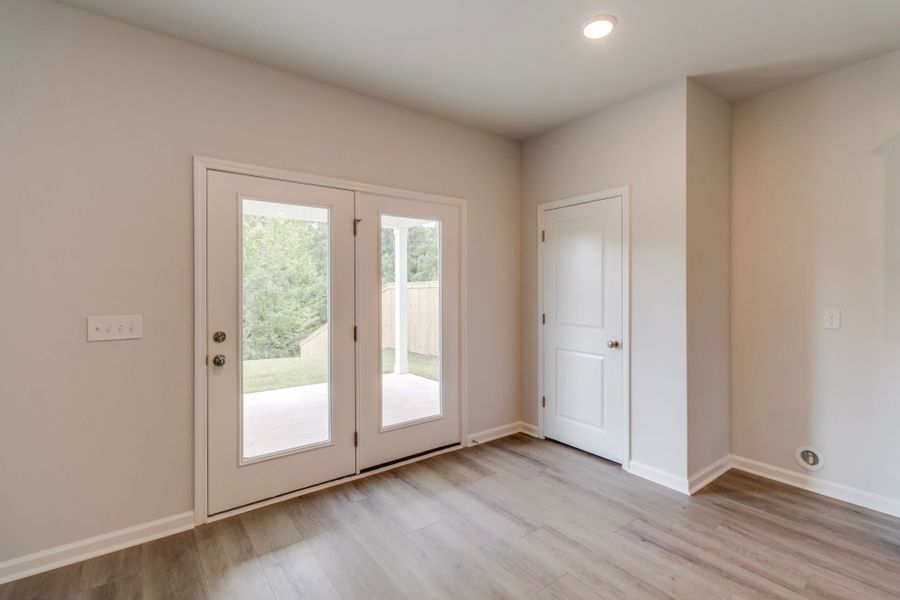 Spacious, unfurnished interior of a new home in Grand Arbor, Blythewood (Image 23).