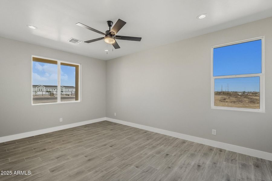 ListerPros-18 ListerPros-18