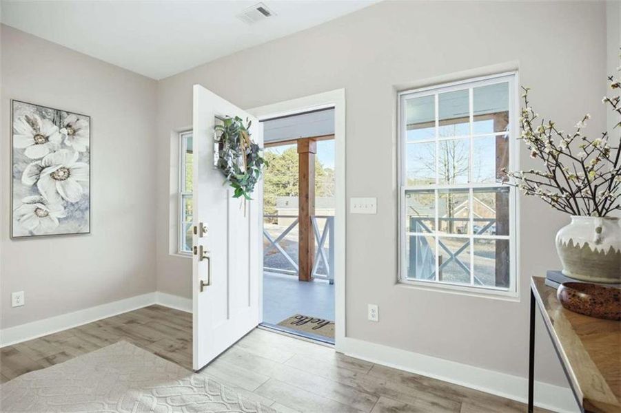 Furnished interior view inside a new home in , Temple (Image 13).