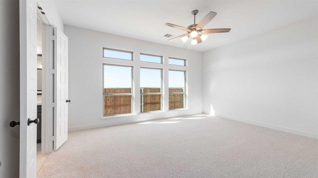 Spacious, unfurnished interior of a new home in The Heights At Uptown Celina 45', Celina (Image 16). Spacious, unfurnished interior of a new home in The Heights At Uptown Celina 45', Celina (Image 16).