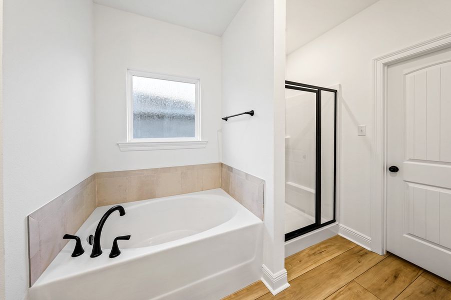 Furnished interior view inside a new home in Eagle Pointe, Pensacola (Image 10).