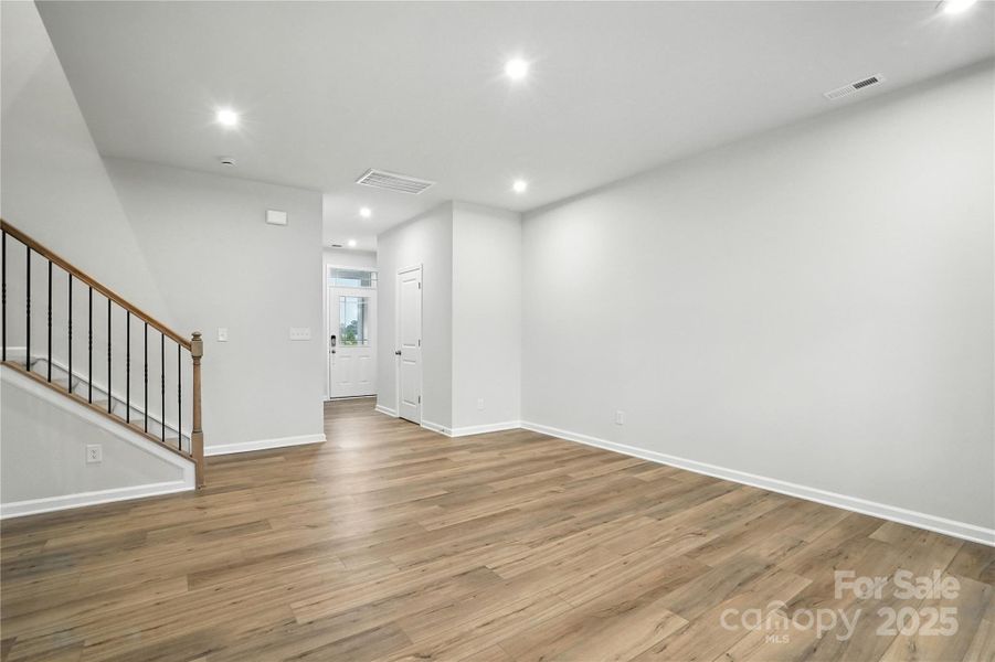 Spacious, unfurnished interior of a new home in Arbor Chase, Clover (Image 20). Spacious, unfurnished interior of a new home in Arbor Chase, Clover (Image 20).