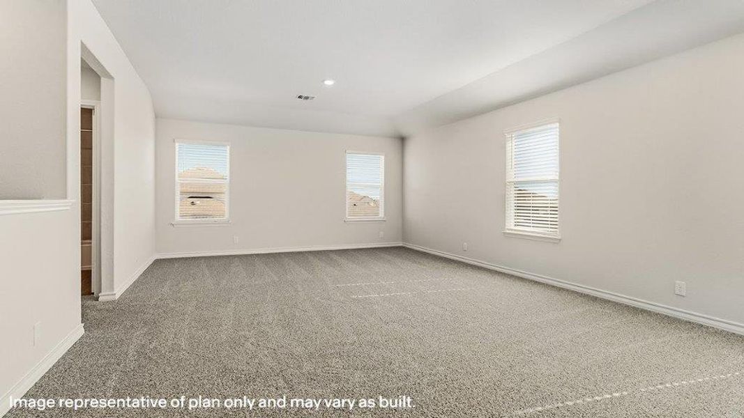 Spacious, unfurnished interior of a new home in Avenida, Converse (Image 26).