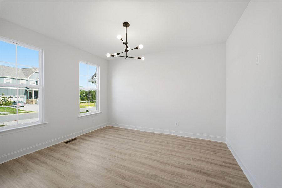 Spacious, unfurnished interior of a new home in McCain's Station, Gallatin (Image 23). Spacious, unfurnished interior of a new home in McCain's Station, Gallatin (Image 23).