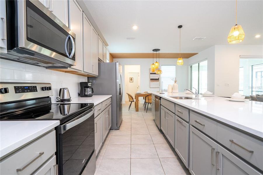 Furnished interior view inside a new home in , Kissimmee (Image 37).