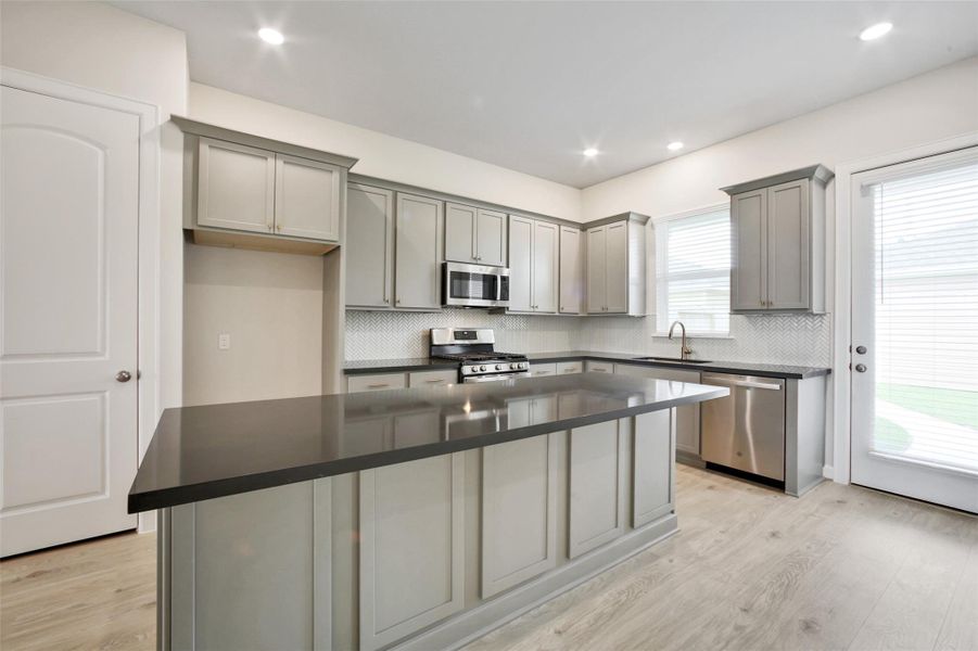 Furnished interior view inside a new home in Pearland Old Townsite, Pearland (Image 5).