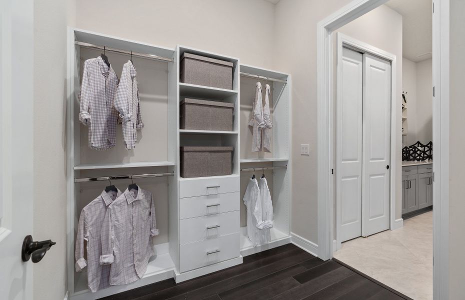 Walk in Closet