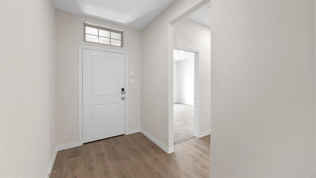 Spacious, unfurnished interior of a new home in Silverado, Aubrey (Image 21). Spacious, unfurnished interior of a new home in Silverado, Aubrey (Image 21).