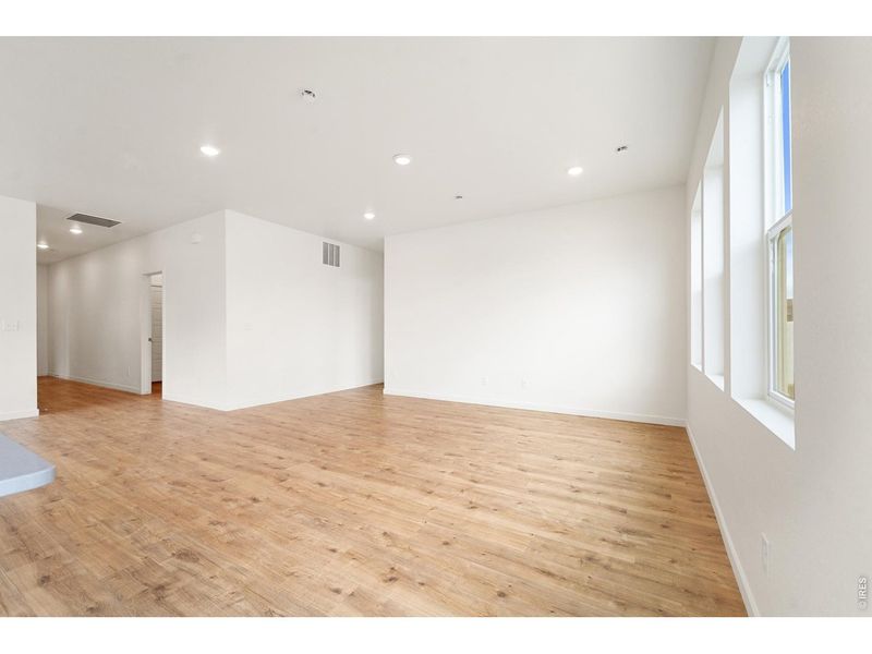 Spacious, unfurnished interior of a new home in Union Colony West, Greeley (Image 13).