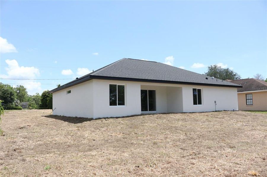 Exterior details and patio area of a home in , Ocala (Image 29).