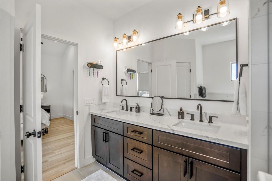 Image 18 of a home in .