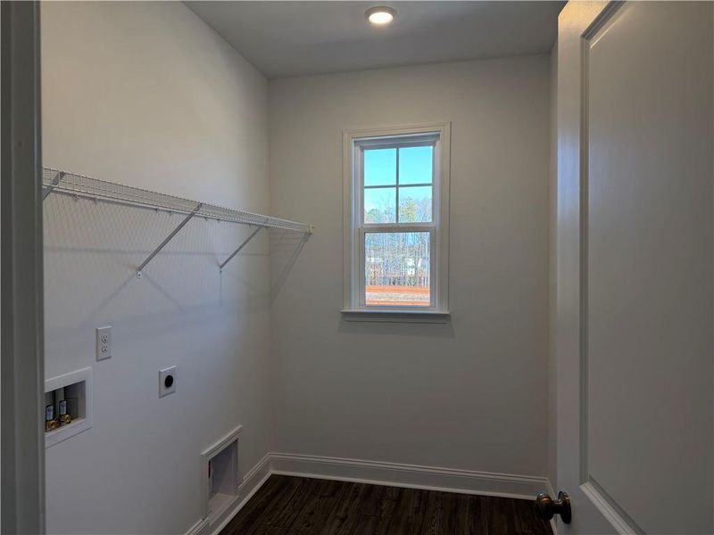 Spacious, unfurnished interior of a new home in Bennett Farm, Loganville (Image 26).
