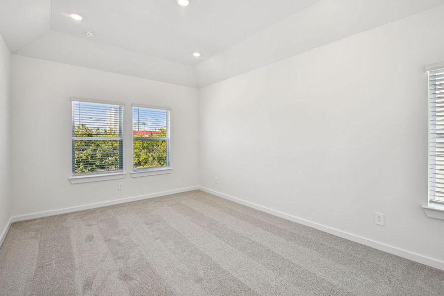 Photo is not of the actual home, but is an inspirational photo of builder’s model home and may depict options, furnishings, and/or decorator features that are not included Photo is not of the actual home, but is an inspirational photo of builder’s model home and may depict options, furnishings, and/or decorator features that are not included