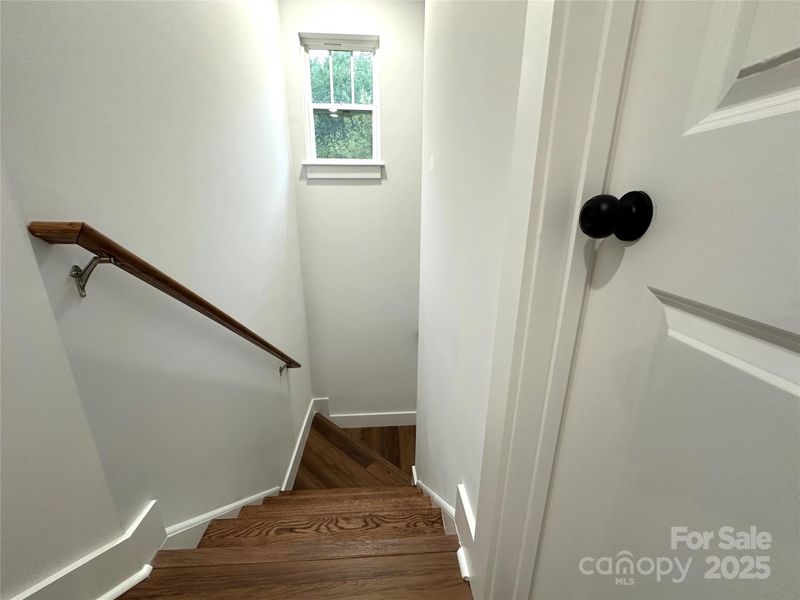 Spacious, unfurnished interior of a new home in , Granite Falls (Image 26).