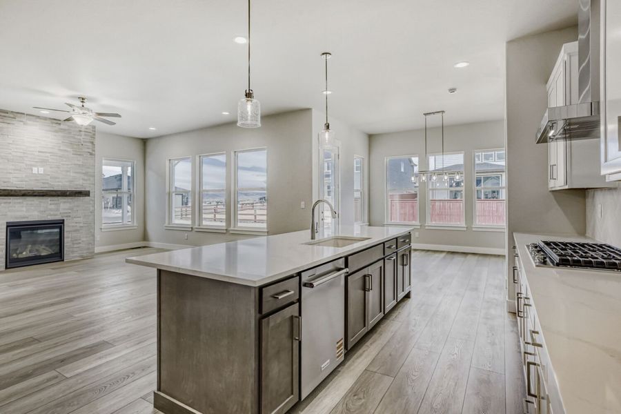 1644 Sundown - Kitchen