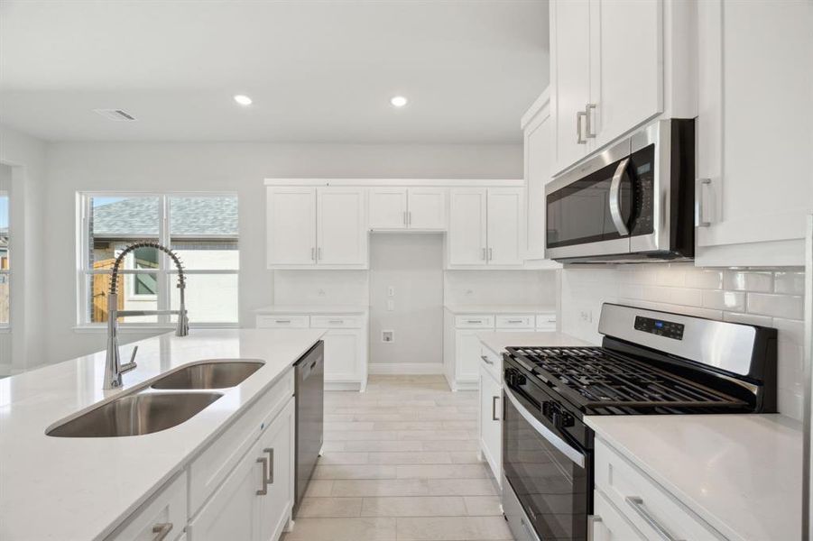 Furnished interior view inside a new home in Sicily, Princeton (Image 5).