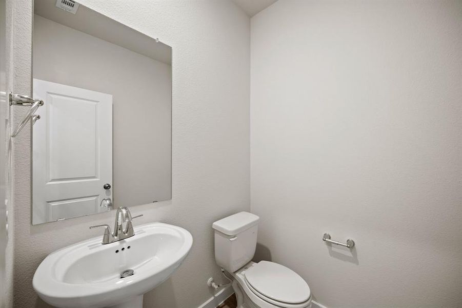 Furnished interior view inside a new home in Summerwood Estates, Red Oak (Image 8).