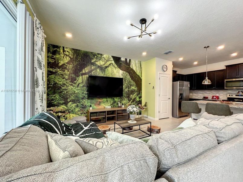 Furnished interior view inside a new home in , Davenport (Image 28).