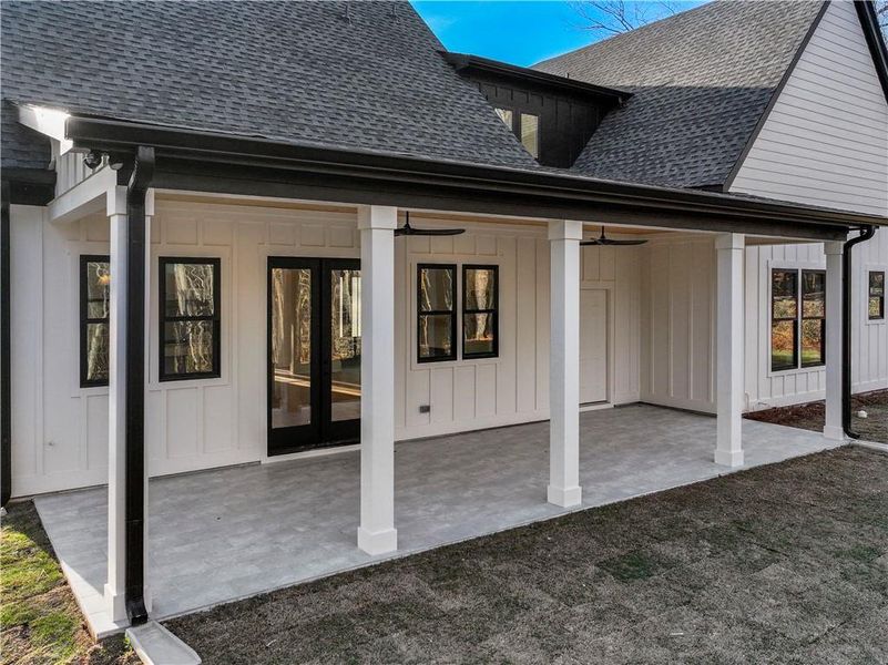 Exterior details and patio area of a home in , Gainesville (Image 41).