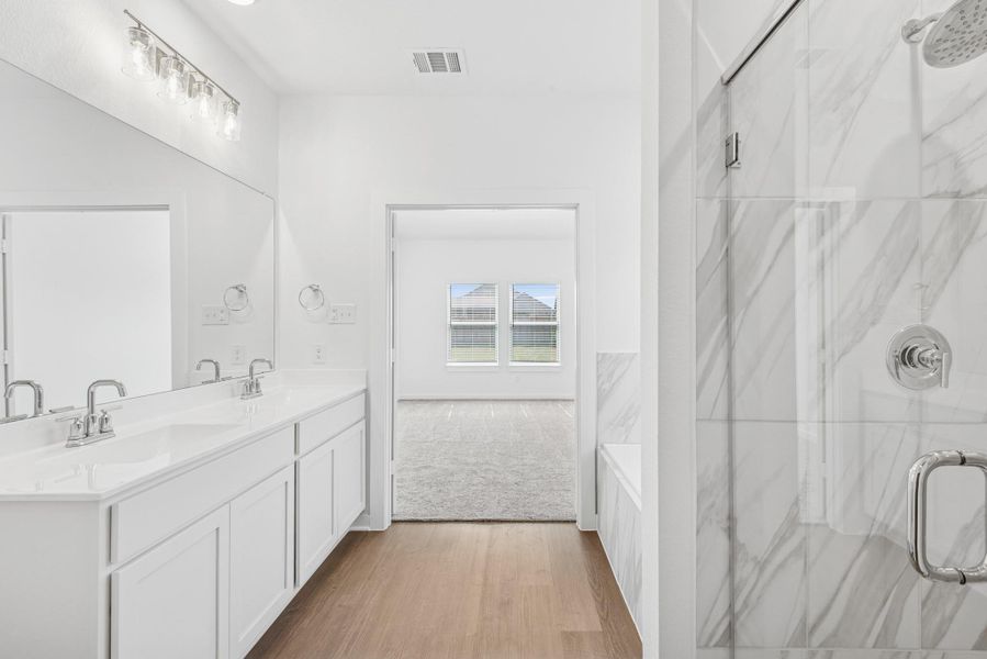 Furnished interior view inside a new home in Indian Springs, Crosby (Image 4).