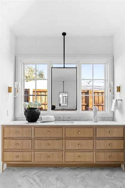 Furnished interior view inside a new home in , Dallas (Image 35).