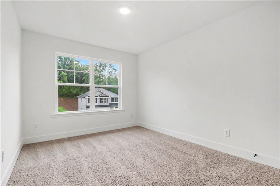 Spacious, unfurnished interior of a new home in Thunder Ridge, Dawsonville (Image 54).