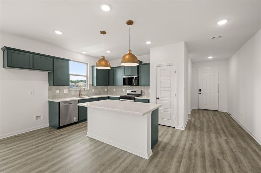 3121 Dixondale- Kitchen-3 3121 Dixondale- Kitchen-3