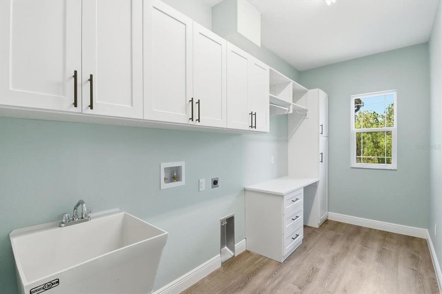 Furnished interior view inside a new home in , Beverly Hills (Image 17).