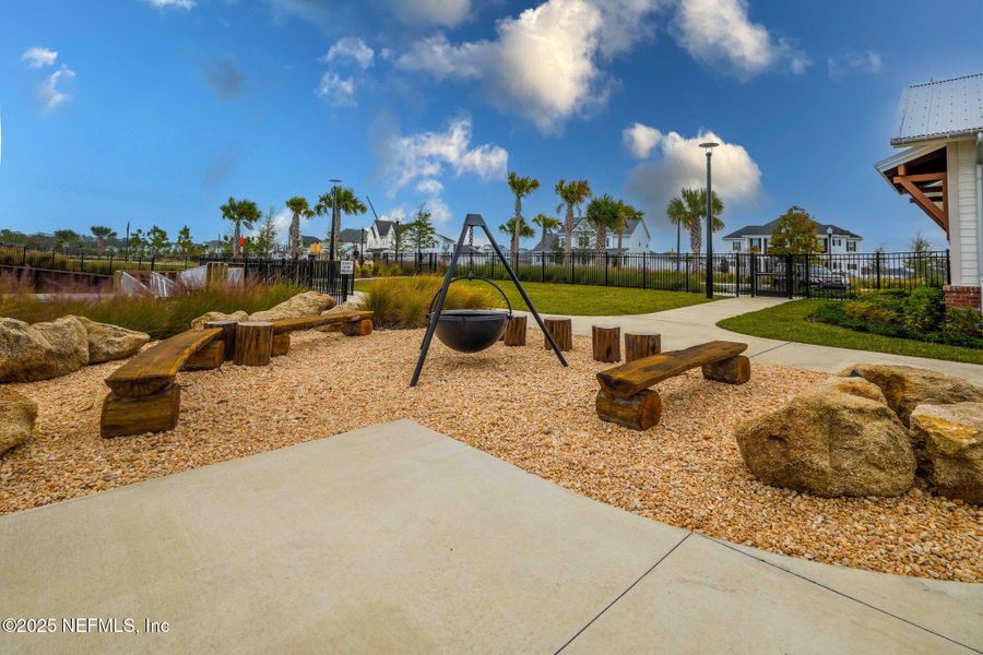 Community amenities in Seven Pines 50' Rear Entry, Jacksonville (Image 87).