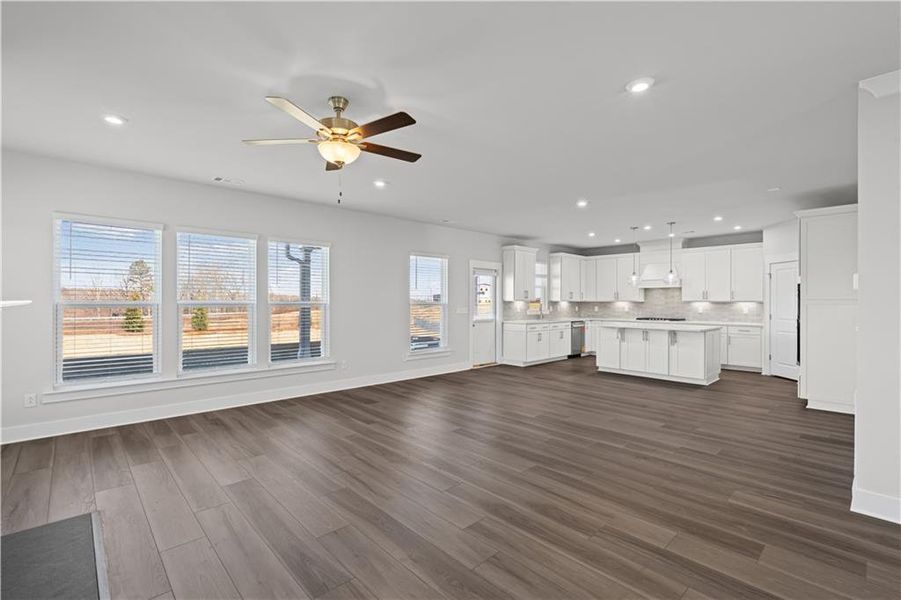 Spacious, unfurnished interior of a new home in Creekside at Skelton, Jefferson (Image 34).