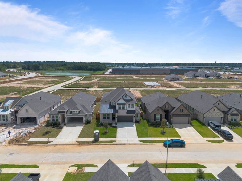 Image 44 of a home in Wood Leaf Reserve.