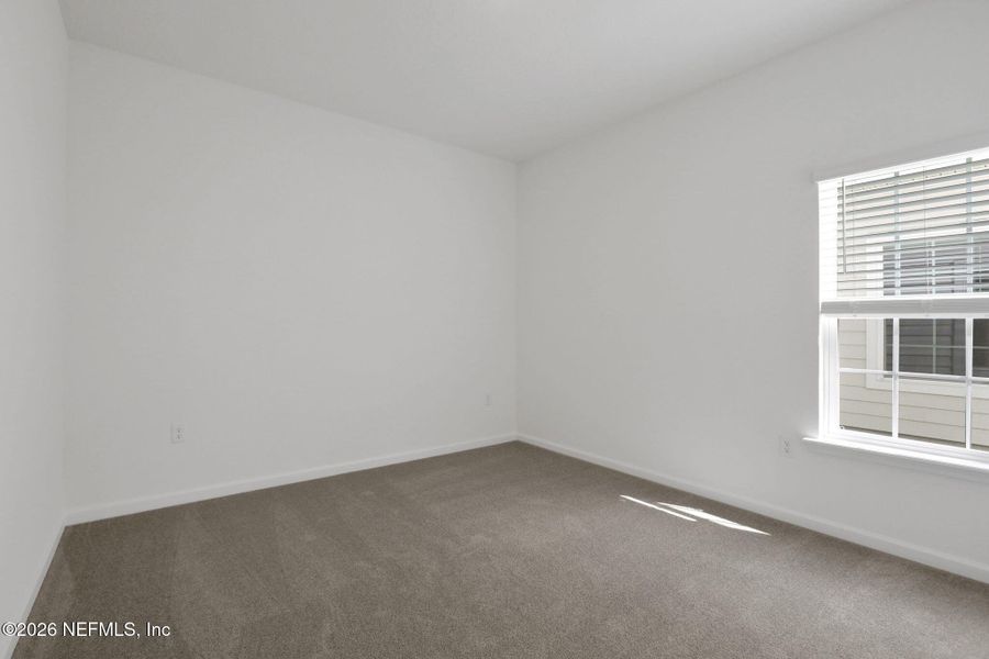 Spacious, unfurnished interior of a new home in Amberly, Green Cove Springs (Image 40).