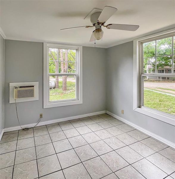 Spacious, unfurnished interior of a new home in , Whitney (Image 18).