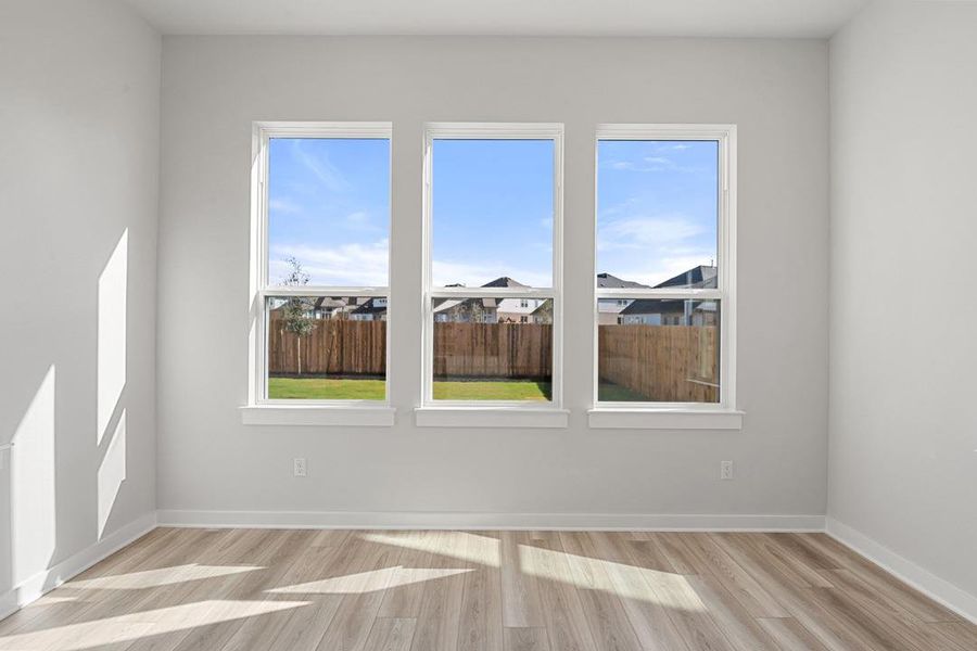 Spacious, unfurnished interior of a new home in Heritage, Dripping Springs (Image 17).
