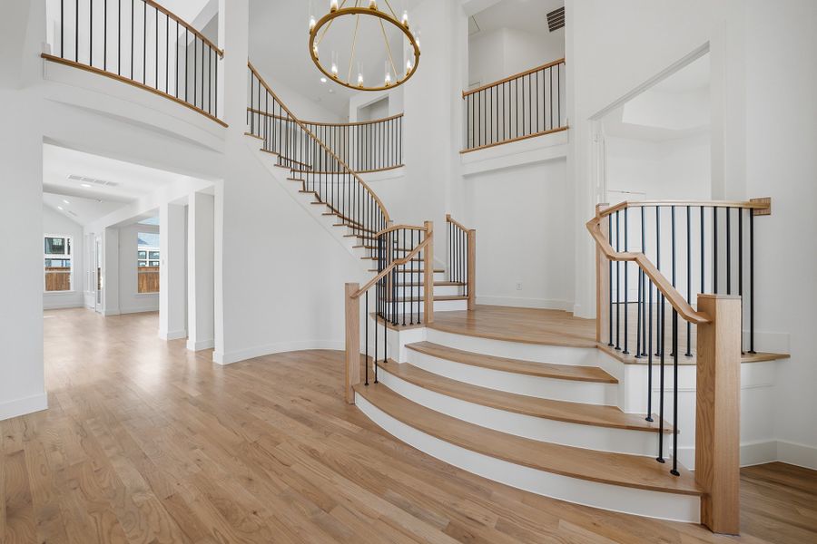 Spacious, unfurnished interior of a new home in Park Place - 80' Lots, Prosper (Image 21). Spacious, unfurnished interior of a new home in Park Place - 80' Lots, Prosper (Image 21).