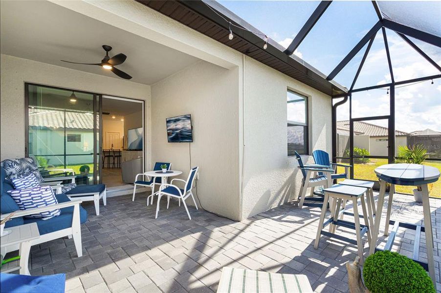Exterior details and patio area of a home in , Bradenton (Image 22).