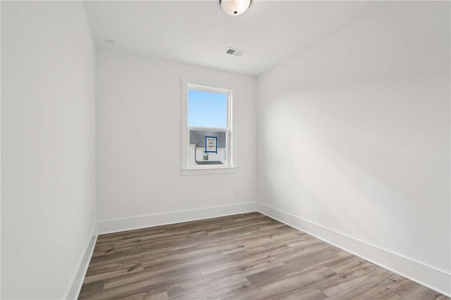 Spacious, unfurnished interior of a new home in Park Vue, Atlanta (Image 41).