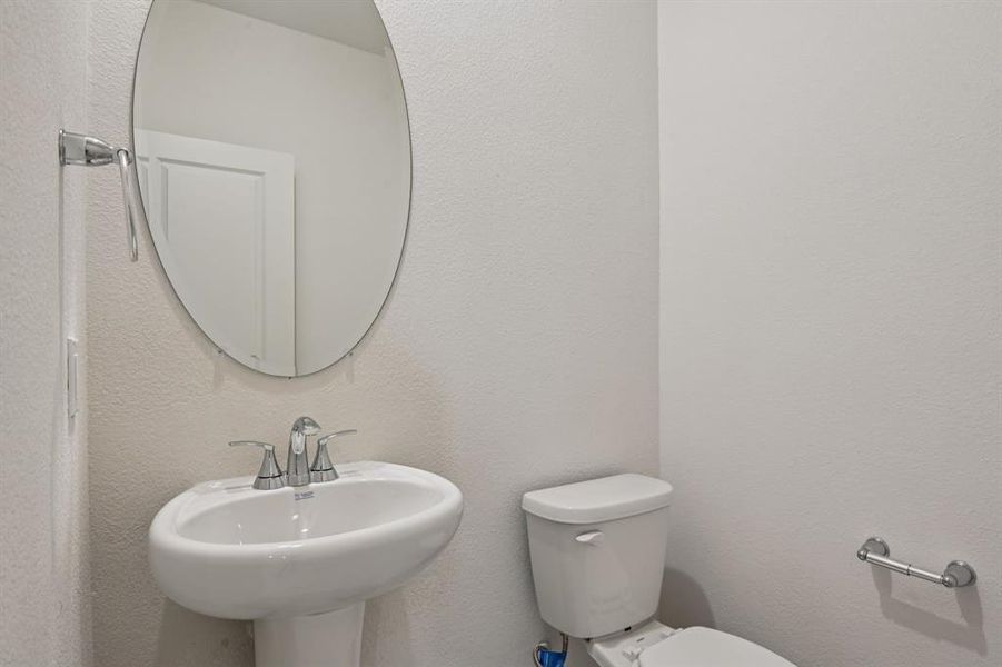 Furnished interior view inside a new home in Lakehaven - Spring Series, Farmersville (Image 11).