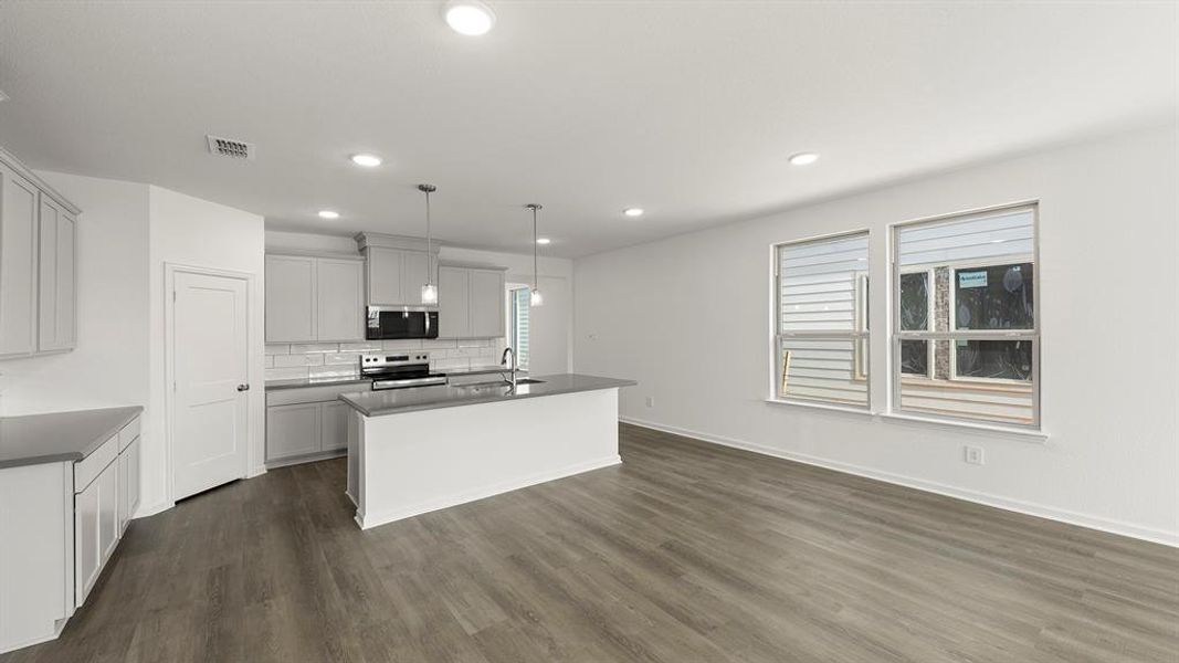 15. 1705 Meadow Crest - Dining (2)