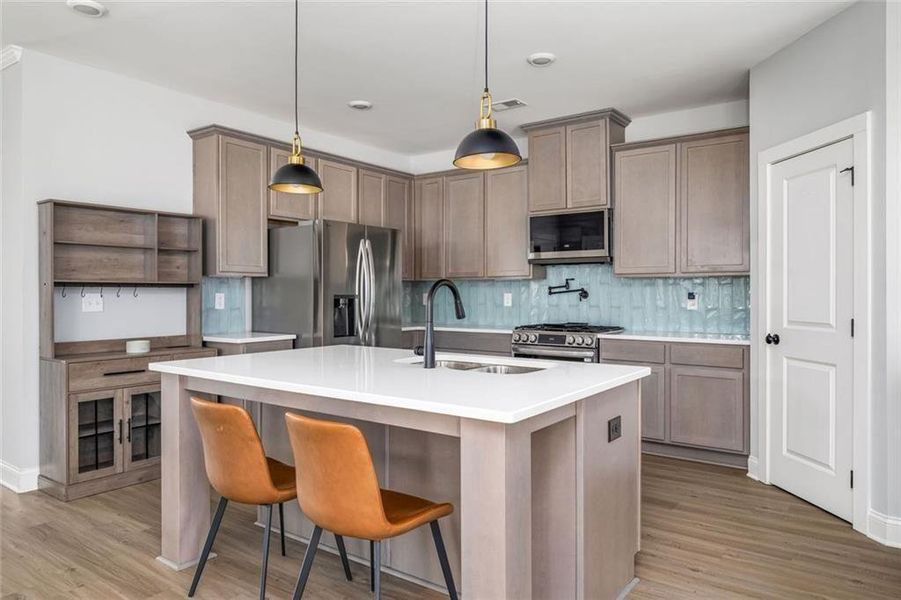 Furnished interior view inside a new home in , Dallas (Image 5).