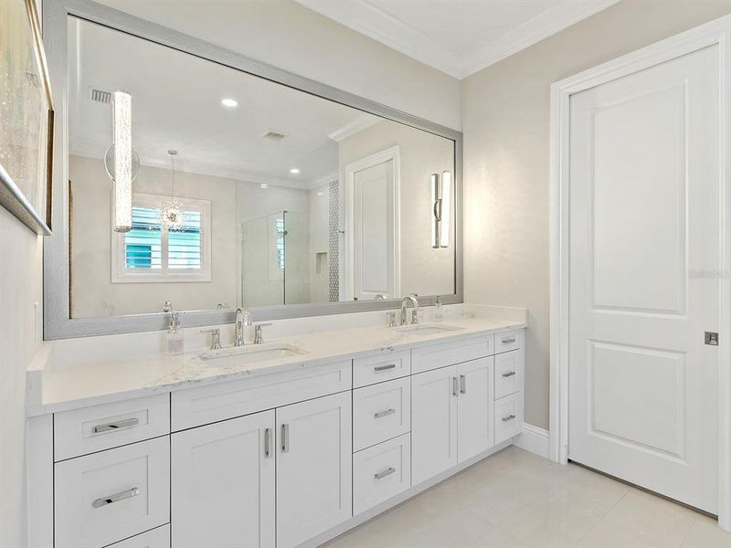 Furnished interior view inside a new home in , Sarasota (Image 49).