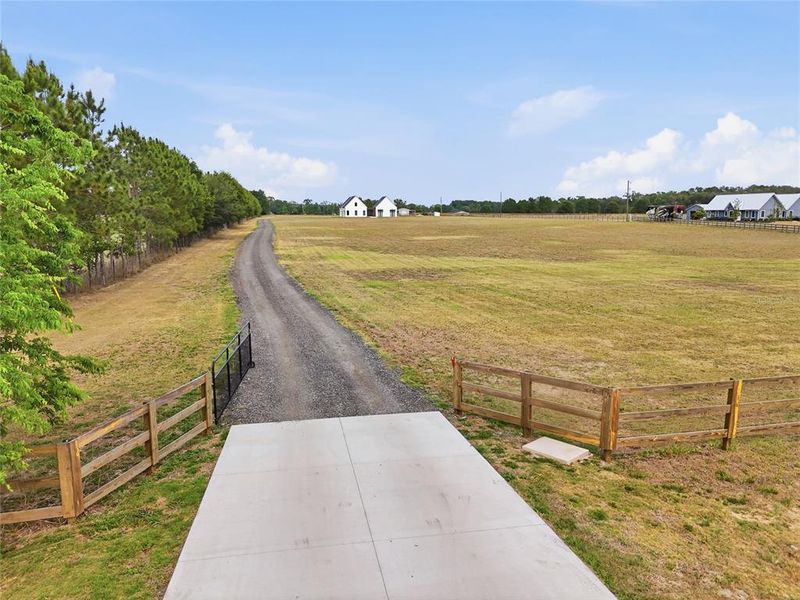 Natural landscape and outdoor views near  in Alachua (Image 45).