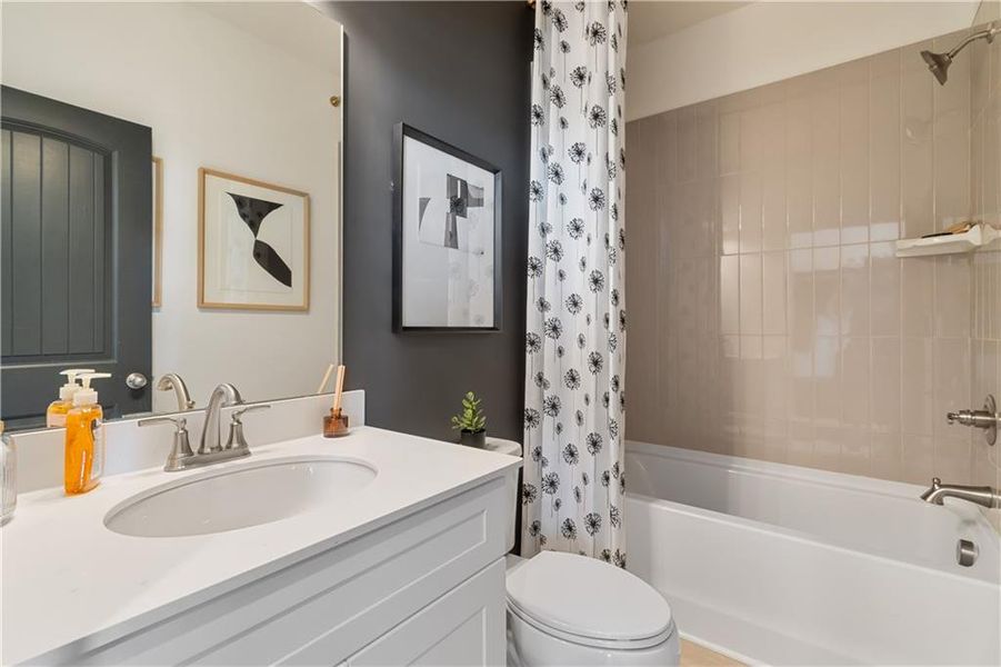 Furnished interior view inside a new home in Silverock, McDonough (Image 37).