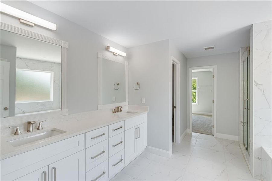 Furnished interior view inside a new home in , Gainesville (Image 14).